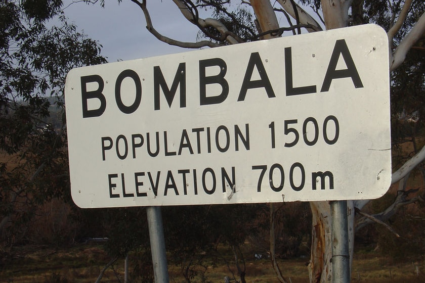 A picture of the sign at Bombala with the population and evelation levels
