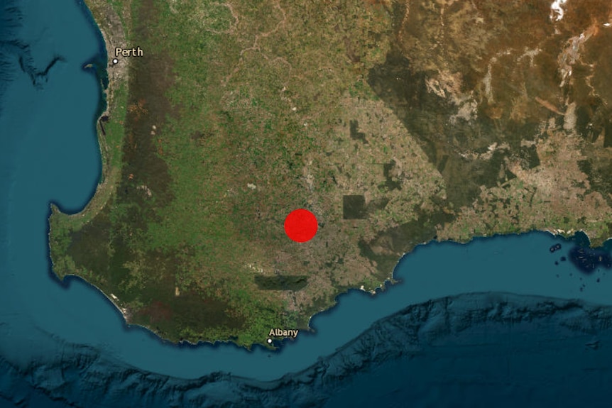 A satelite map of WA with red dot just north of Albany on the state's south coast.