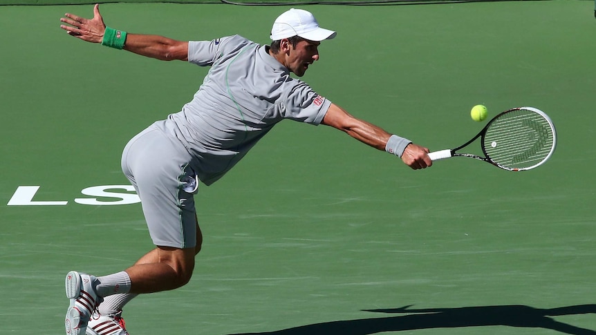 Novak Djokovic beats Roger Federer at Indian Wells