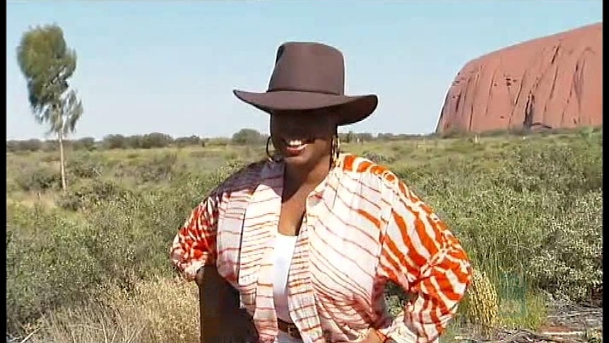 Oprah visits Uluru