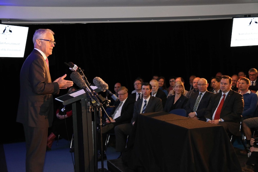 The Prime Minister addresses staff a the Australian Antactic Division