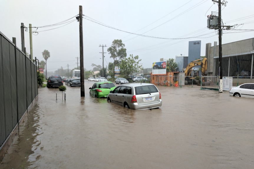 Flooding Wollongong picture from @edav