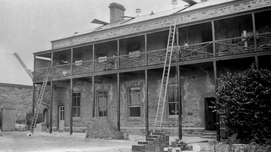 The Lying-In Hospital under repair in 1917.