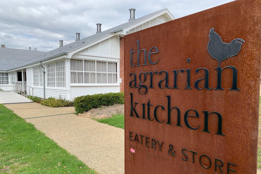 Outside the Agrarian Kitchen