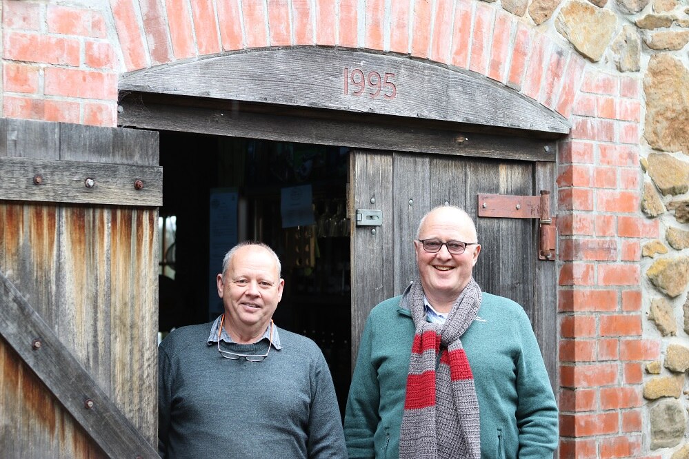 Wild picked apples turned into cider - ABC listen