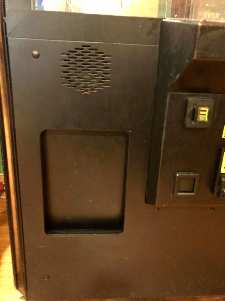 Boy who 'wanted a stuffed animal' gets stuck in arcade machine in ...