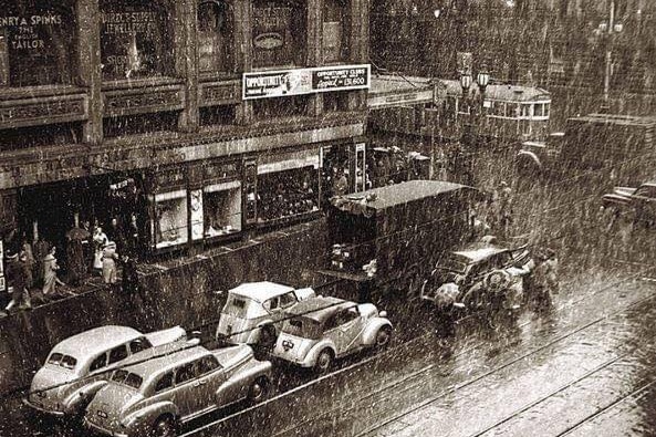 Black and white photo of snow falling in Melbourne 