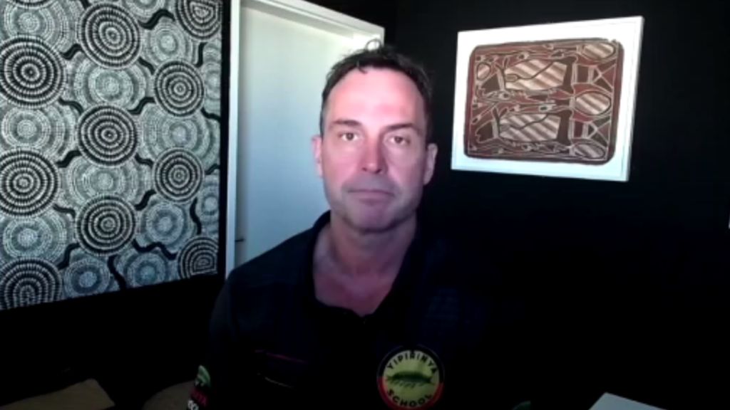 Alice Springs councillor shows support for NT curfew - ABC News