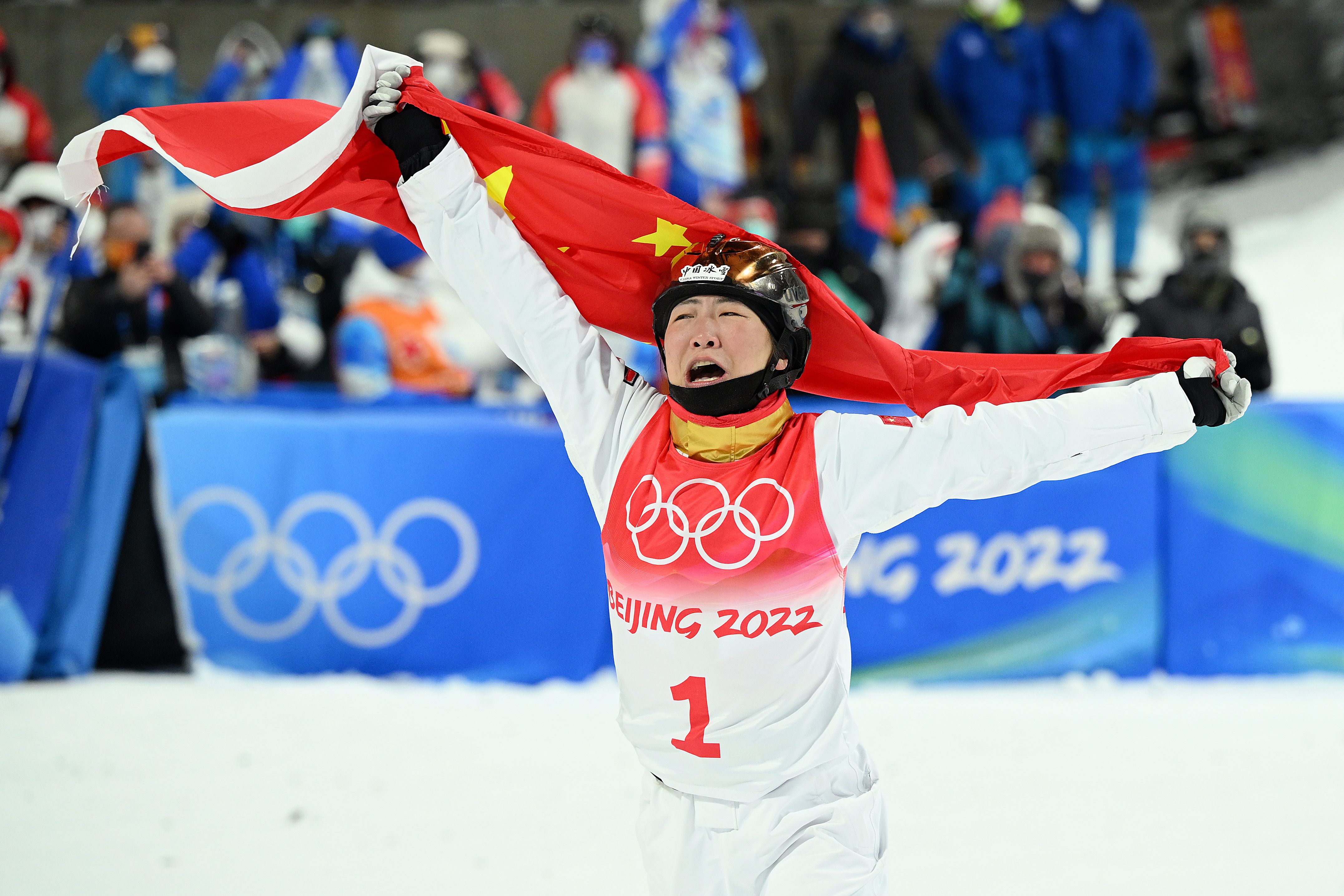 徐梦涛在 20 岁女子空中技巧中获得金牌22北京冬奥会