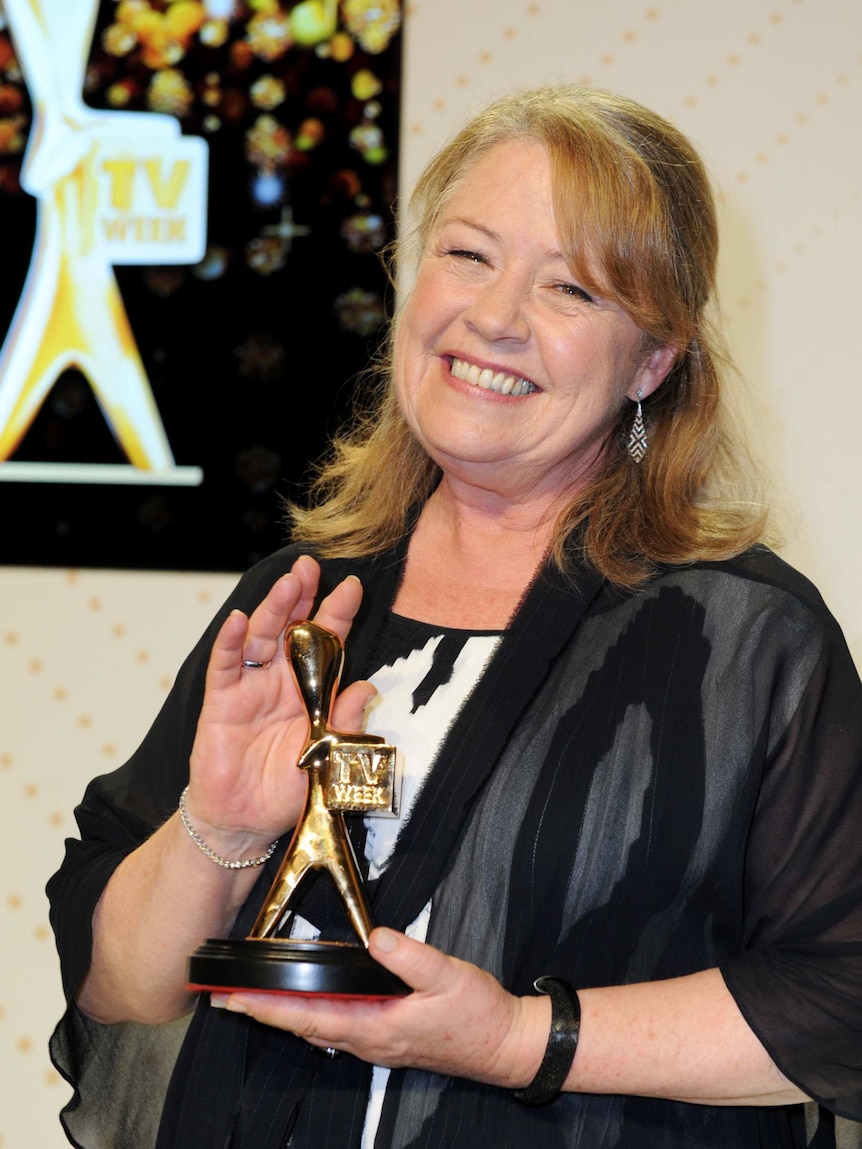 Noni Hazlehurst with Hall of Fame Logie