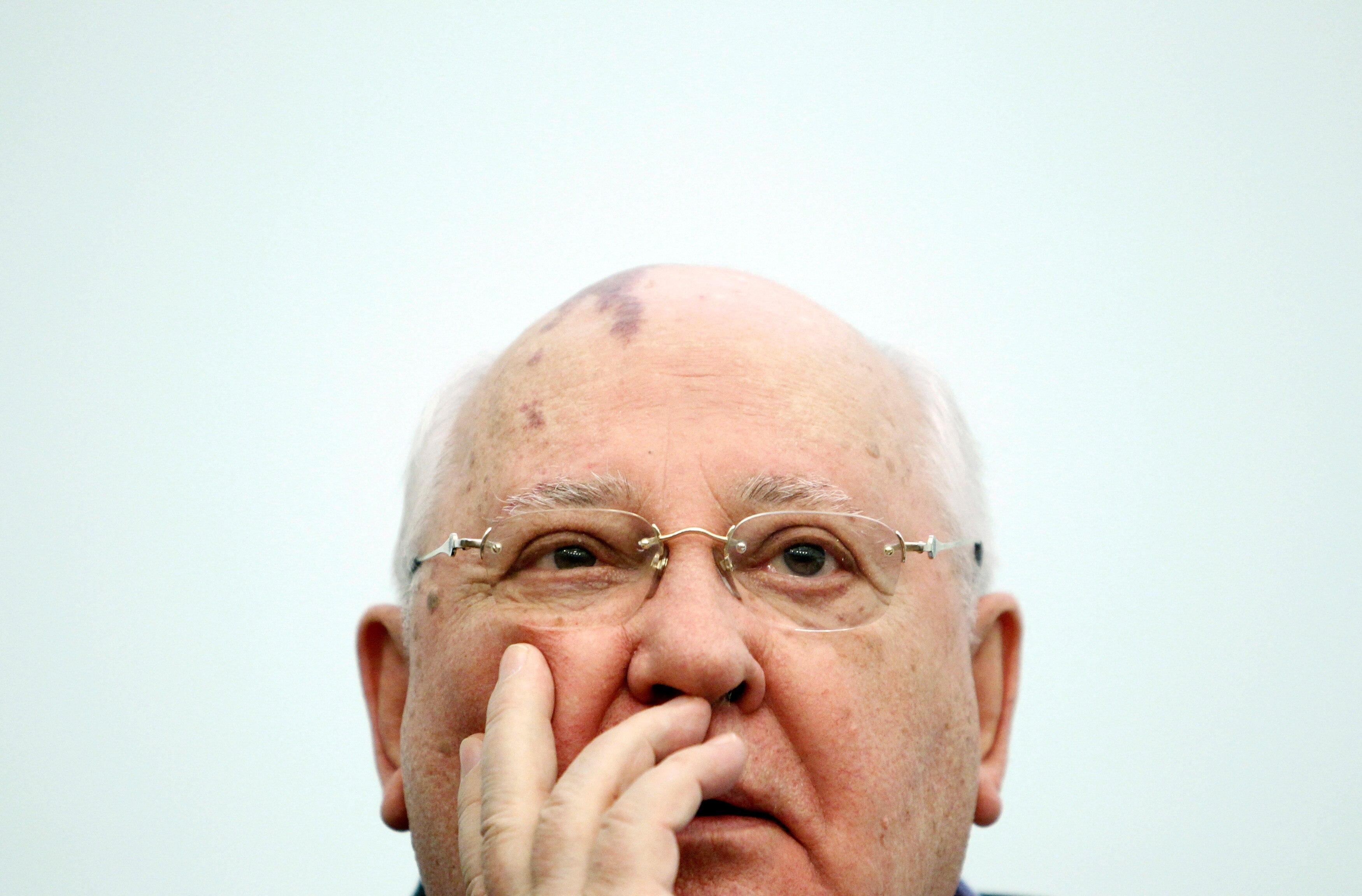 Former Soviet Leader Mikhail Gorbachev Buried In Moscow Funeral Snubbed ...