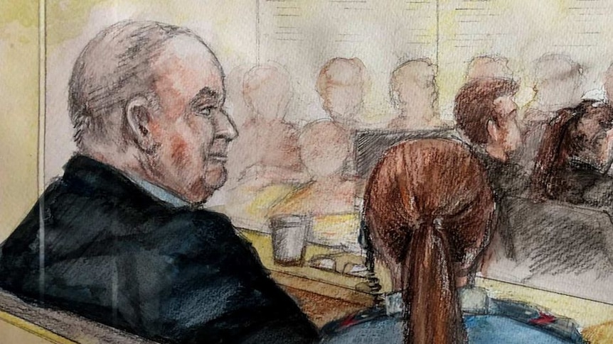 Pengadilan mengungkap John Chardon mencari seorang pembunuh bayaran untuk menghabisi istrinya.