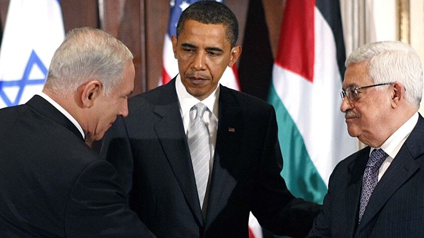 Barack Obama has told the two leaders that peace talks will begin next week.