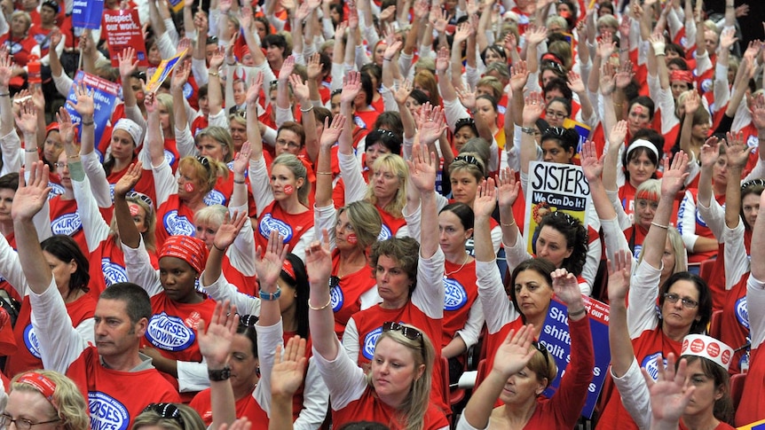 Victorian nurses vote to continue industrial action