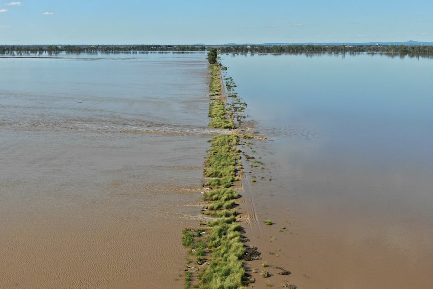 Flood water surrounding an old rail corridor near Pampas, Queensland, March 2021.