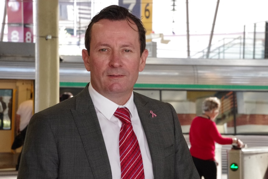 WA Opposition Leader Mark McGowan at the Perth train station. October 26, 2015.