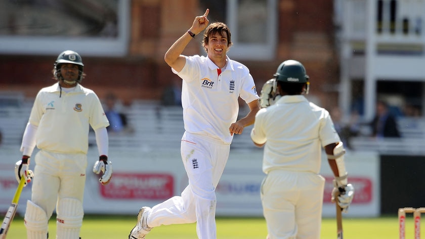 Got what it takes...Jamie Siddons rates Steven Finn's chances against Australia's order.