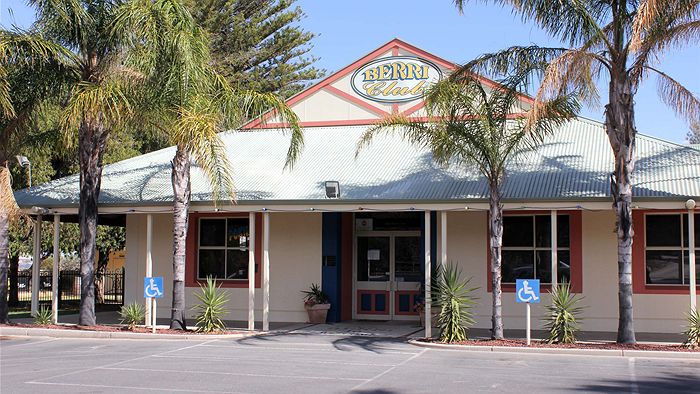 Berri Club up for sale in bid to pay off $600,000 debt - ABC News