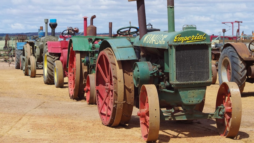 A vintage tractor and farm machinery collection in the Wheatbelt is going under the hammer after its owner passed away.