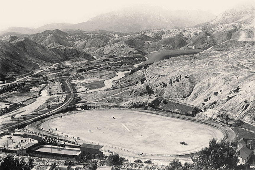 Aerial view of gravel oval, 1930s