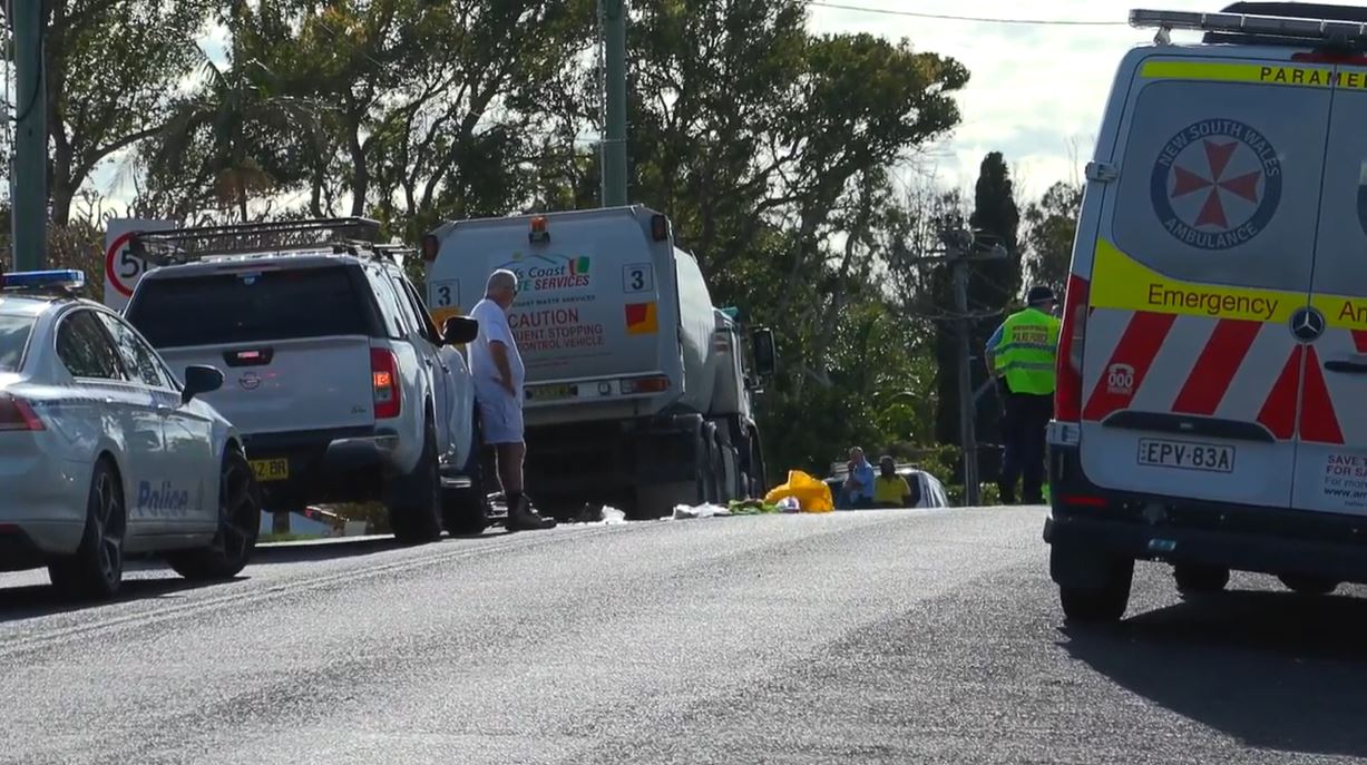 Coffs Harbour and Armidale retired doctor Mark Henschke dies of injuries after being hit by