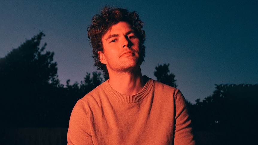 A 2022 press shot of Vance Joy