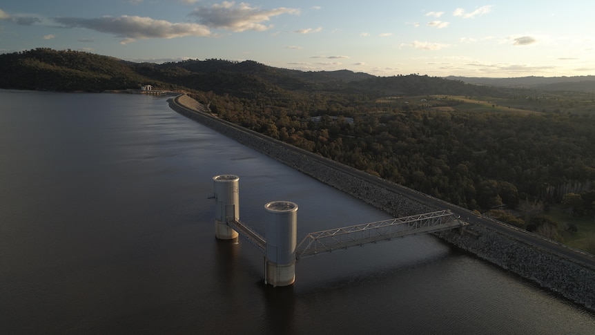 An overhead view of Wyangala Dam.