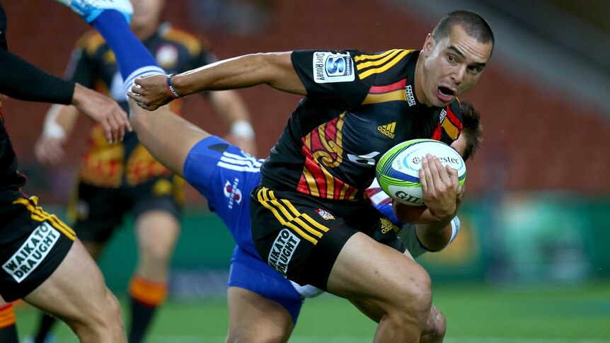 Lowe shakes off Stormers defence