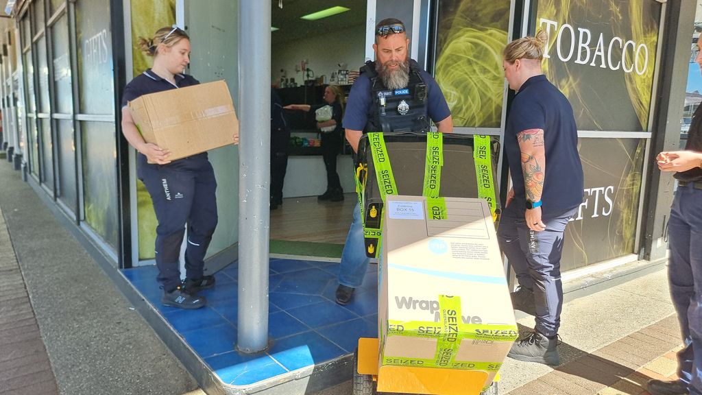 Almost 500,000 illicit cigarettes, 380kg of 'chop chop' tobacco seized in  Queensland raids