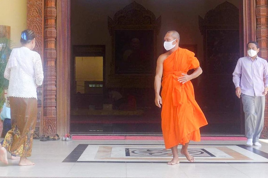 Masked monk in Phnom Penh