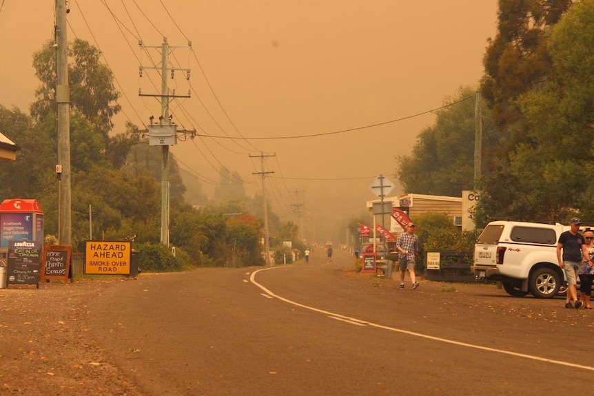 People leaving Maydena and Westerway as more ash falls from the Gell River fire.