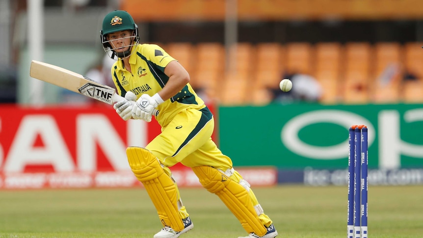 Elyse Villani sets off for a run against Pakistan