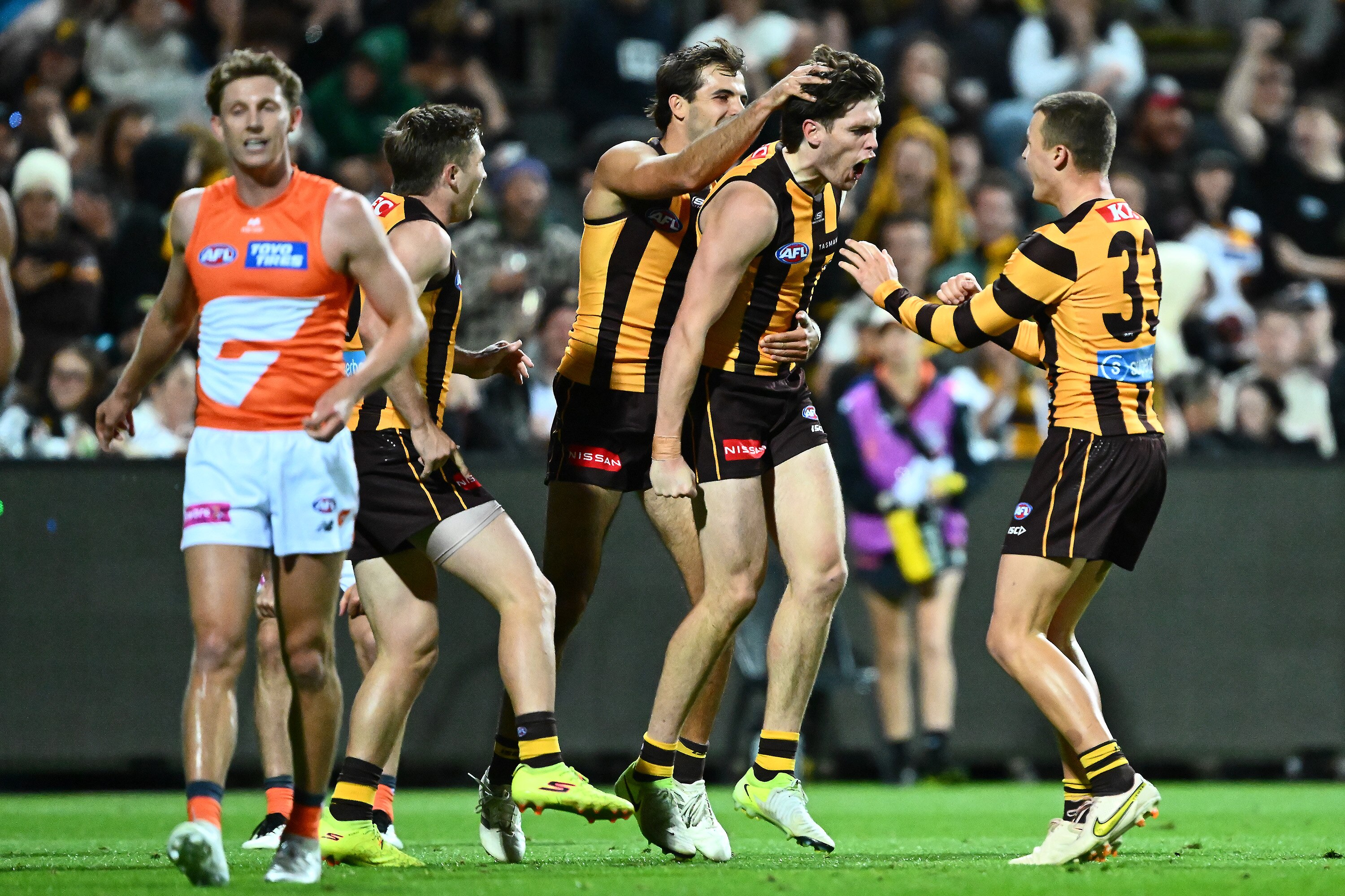 AFL Sunday - Does Hawthorn have the best midfield in the AFL?