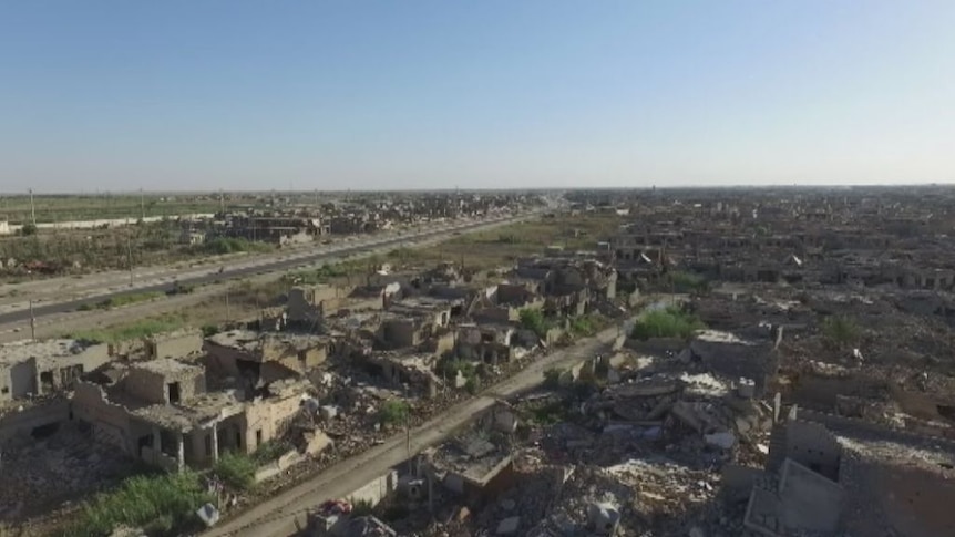 Drone footage show extent of destruction in Iraq's battle against ISIS