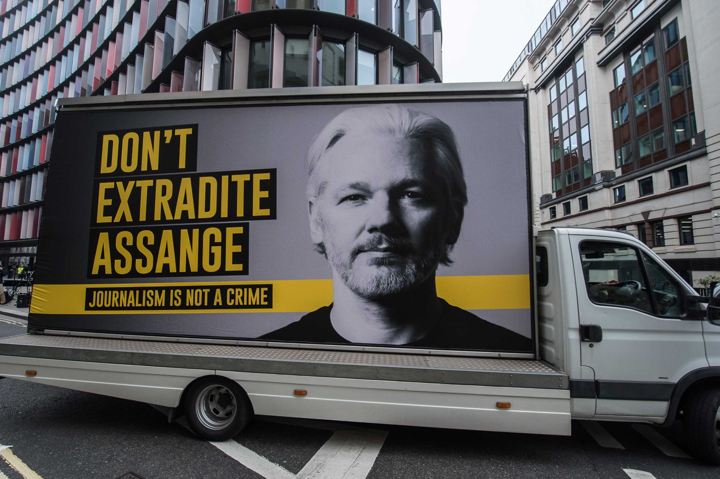 Is Julian Assange entitled to a “free speech” defence?