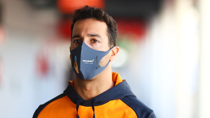 L’Australien Daniel Ricciardo teste positif au COVID-19 après avoir manqué l’entraînement de l’équipe McLaren avant l’ouverture de la Formule 1