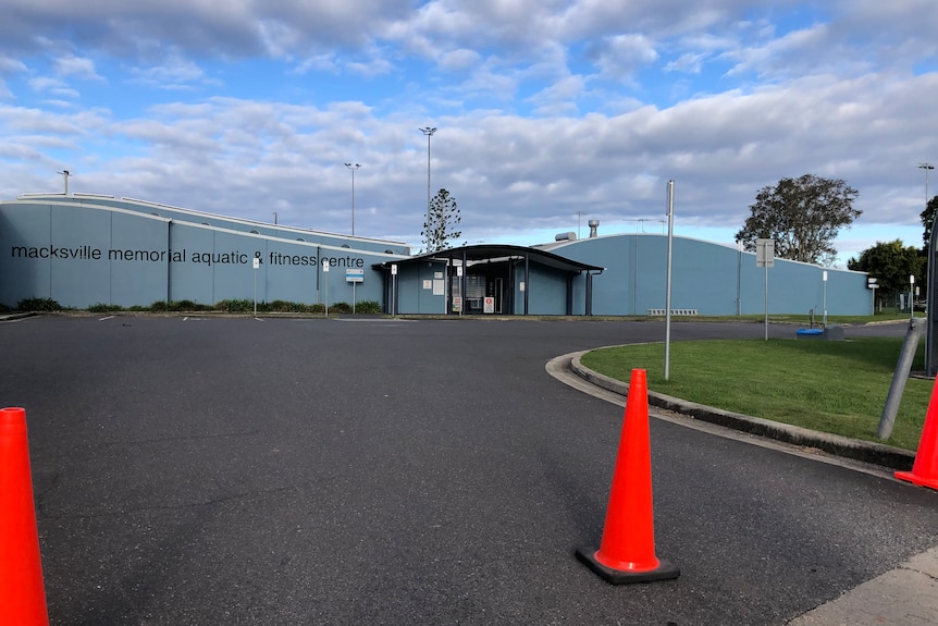 The Macksville Memorial Aquatic and Fitness Centre with orange witches hats at the entrance.
