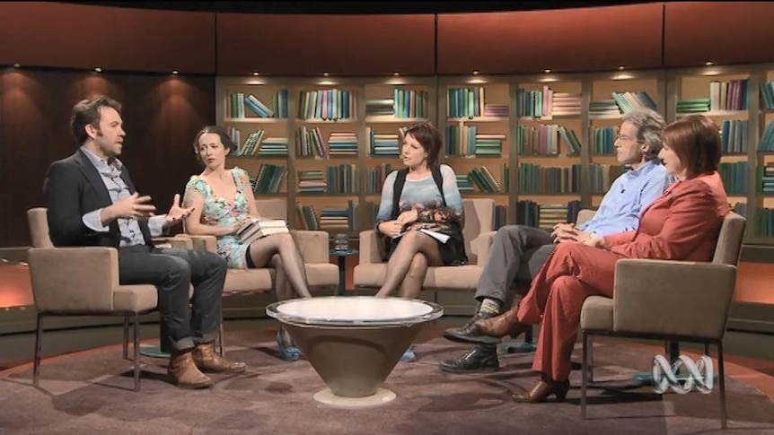 Jennifer Byrne and others sit in discussion on set of First Tuesday Book Club