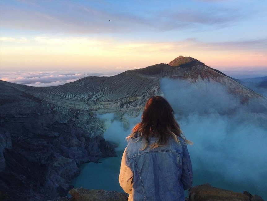 Nicolle White looking out over mountains and a valley before she deleted Instagram from her phone