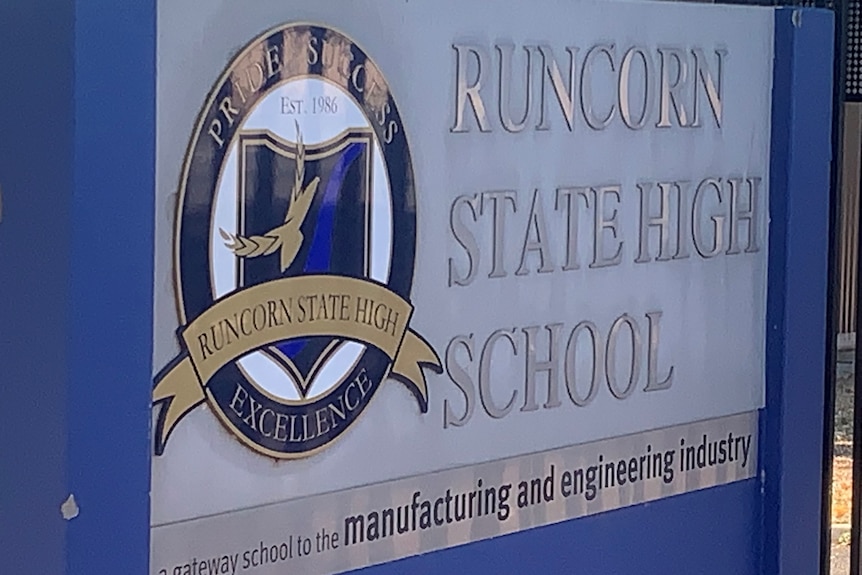 Runcorn State High School sign.