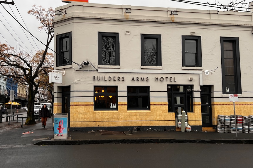 The Builders Arms Hotel, photographed under grey skies from across the road.