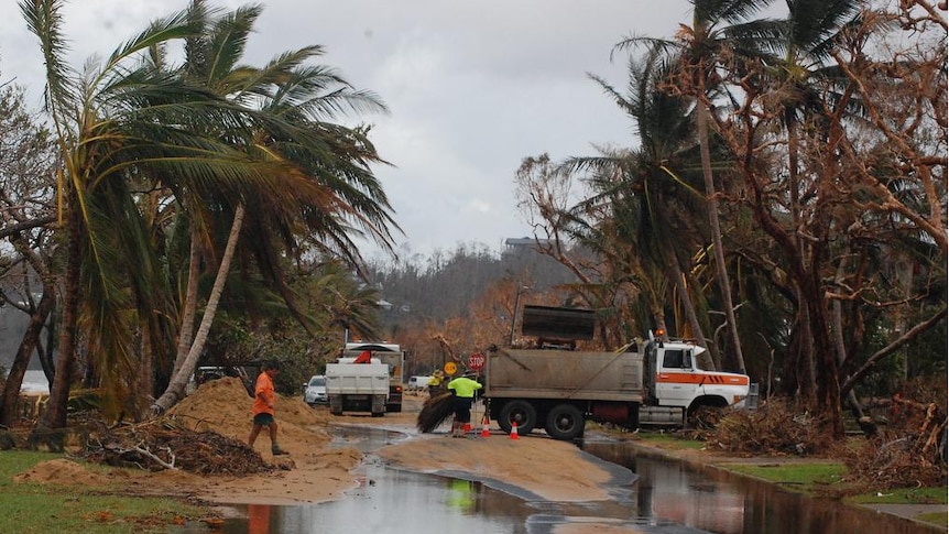 Crews clean up after Cyclone Yasi