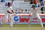Peter Handscomb appeals for Murali Vijay's wicket in Ranchi