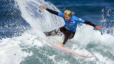 Stephanie Gilmore surfing at Bells Beach in Victoria in 2007 (Getty Images)