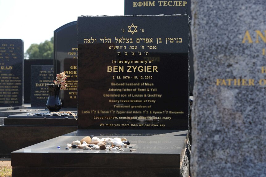 Tombstone of Ben Zygier