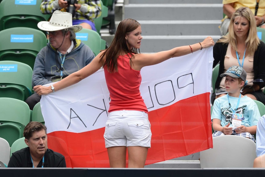 Polish fan gets behind Radwanska