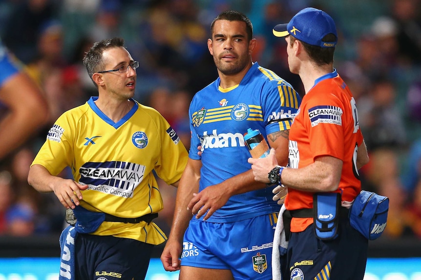 Richie Fa'aoso leaves the field against the Storm