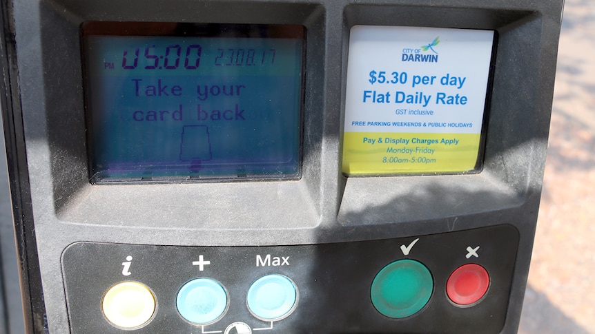 Parking meters in Darwin city were hit by a glitch that has caused them to reject credit cards.