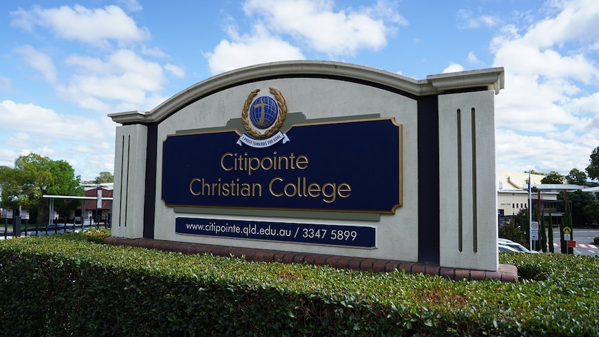 The front gate and sign of Citipointe Christian College in Carindale