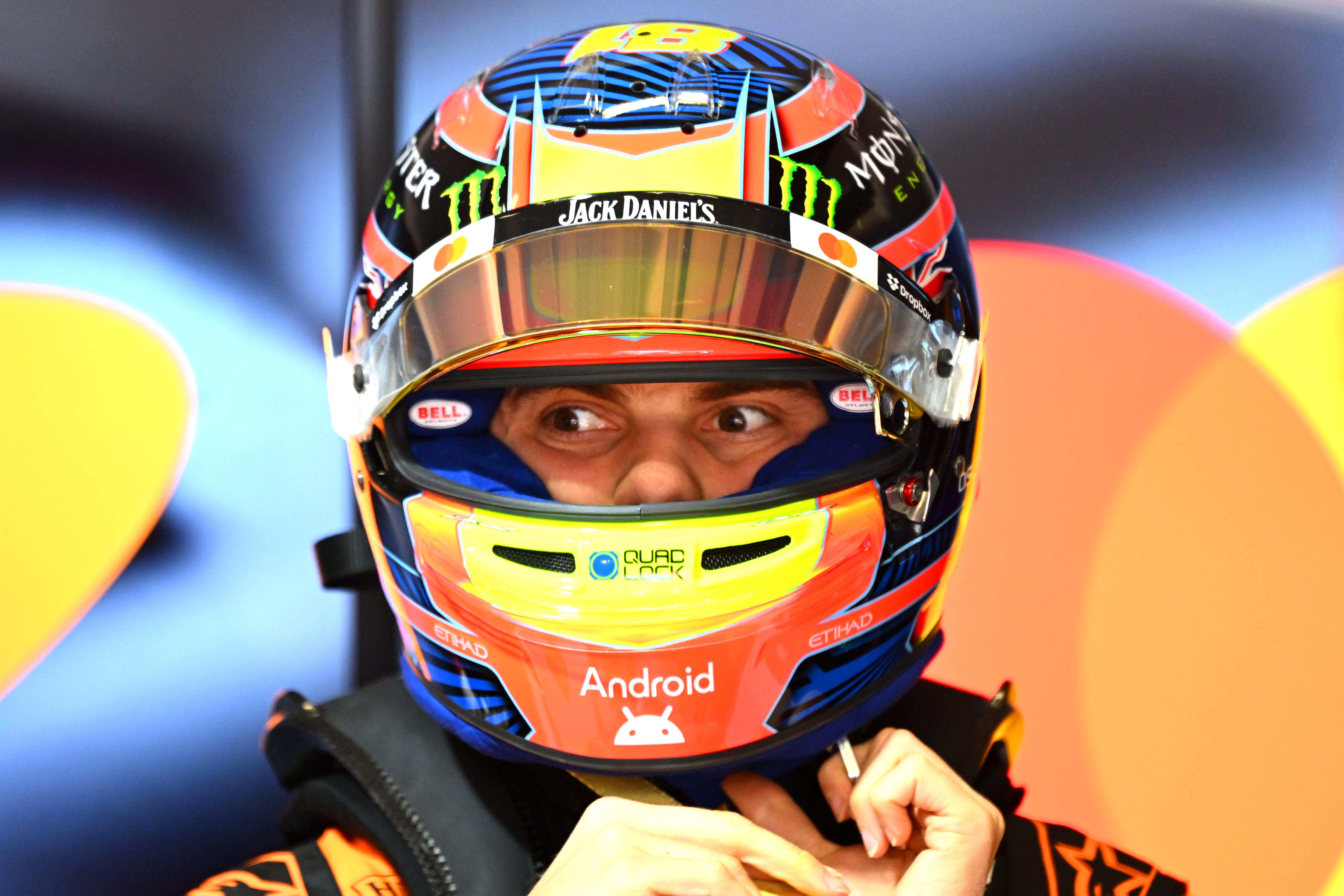 Piastri pleased in China, but 'impressive' Mercedes continue F1 dominance